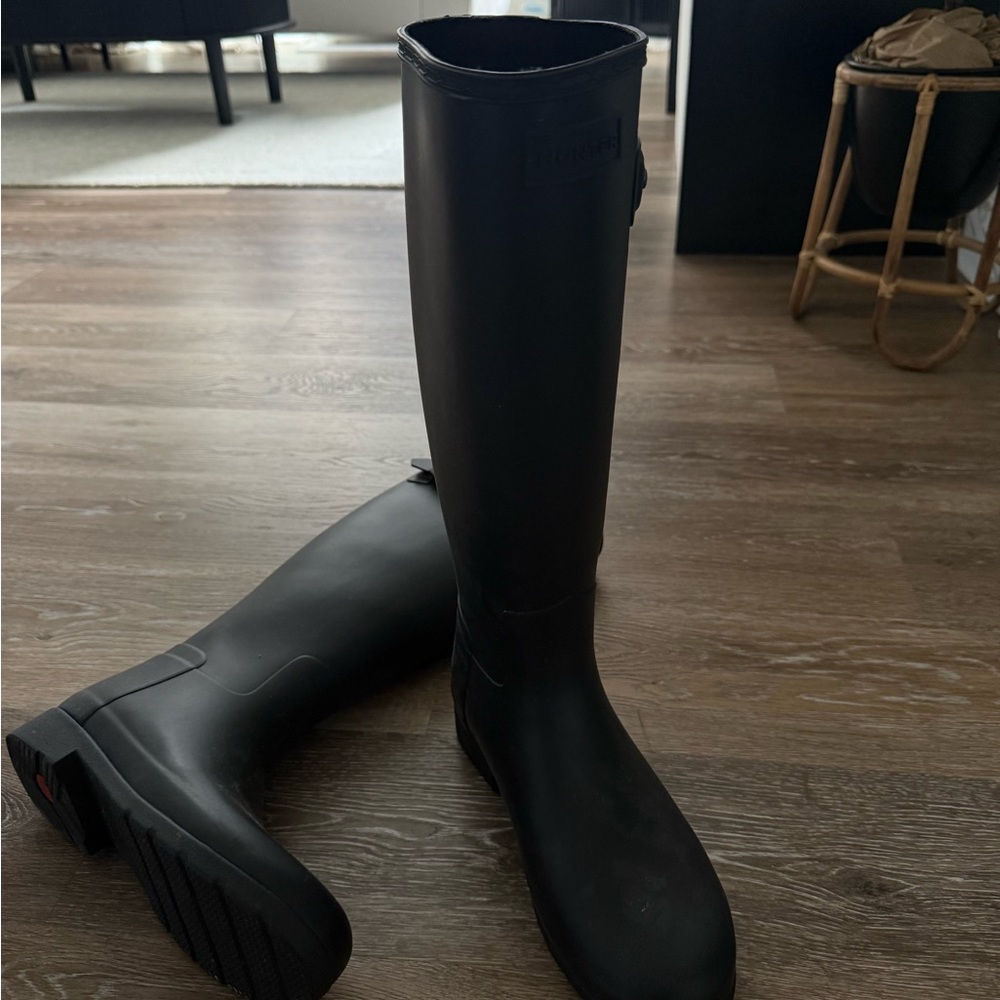 Hunter Black Women's Winter & Rain Boots